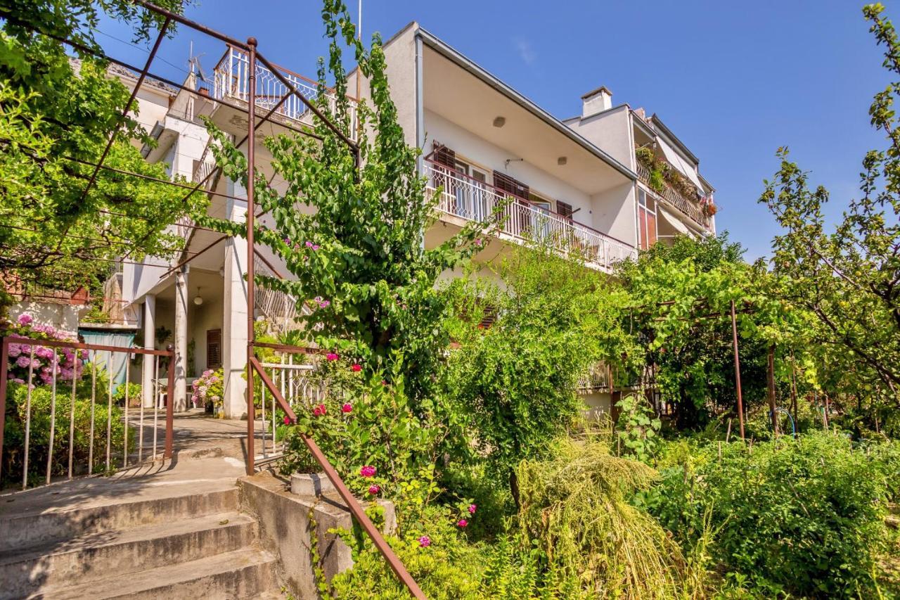 Apartment Merica Omiš Zewnętrze zdjęcie